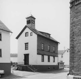 Alte Rathausschule; Weilmünster, Hessenstraße 10