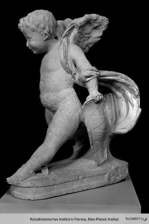 Fackel und Familienwappen tragender Putto
