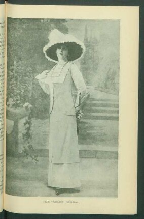 Traje "Tailleur" parisiense. [Fotografía]