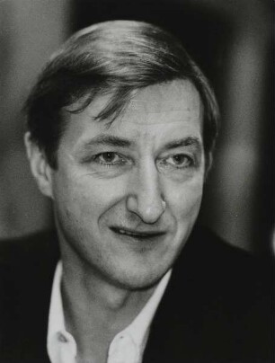 Julian Barnes