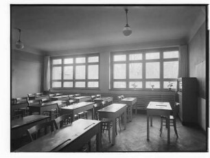 Schule Bergedorf [Luisenschule] (Hamburg-Bergedorf): Unterrichtsraum : SchumacherWV Nr. 296