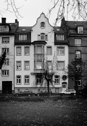 Offenbach, Isenburgring 26