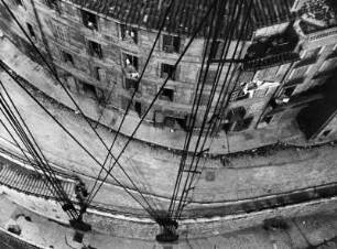 Blick herab vom Pont Transbordeur (Schwebefähre), Marseille
