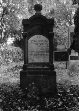 Grabstein 31