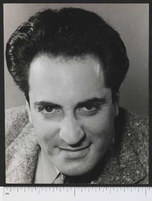 Porträtaufnahme William Saroyan