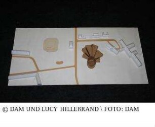 Rathaus - Modell des Gesamtgebäudes mit Umgebung