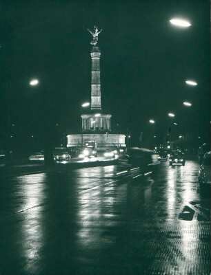 Siegessäule bei Nacht