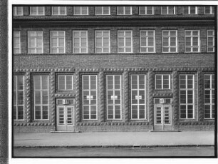 Schule Langenhorn [Heute: Fritz-Schumacher-Schule] (Hamburg-Langenhorn): Fensterfront : SchumacherWV Nr. 294