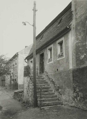 Bautzen-Seidau, Wohnhaus mit Außentreppe
