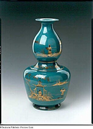 Vase nach chinesischem Vorbild