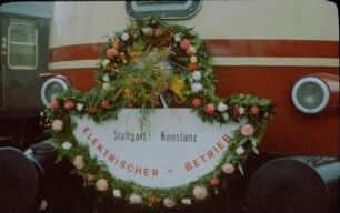 Stuttgart Hbf. Lok 103 140 Eröffnungszug Streckenelektrifizierung Gäubahn