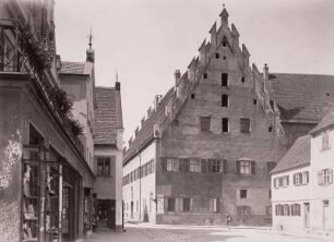 Donauwörth, Fuggerhaus : Donauwörth. Fuggerhaus. Giebelseite von Südosten