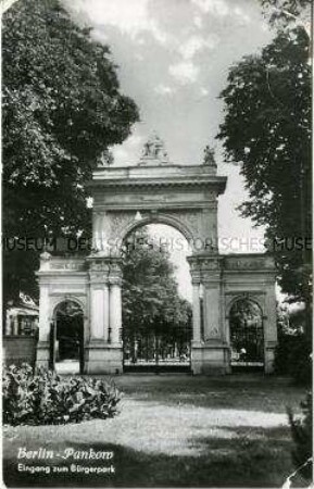 Eingang zum Bürgerpark in Berlin-Pankow