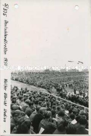 Deutschlandtreffen 1950 - Einweihung des neueröffneten Walter-Ulbricht-Stadions