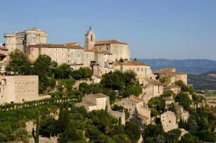 Frankreich. Provence. Vaucluse. Gordes. Blick auf Ort im Abendlicht