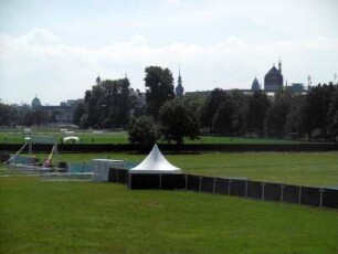 Dresden: Stadtsilhouette mit Türmen der Altstadt