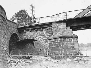 Bau einer Weserbrücke in Höxter
