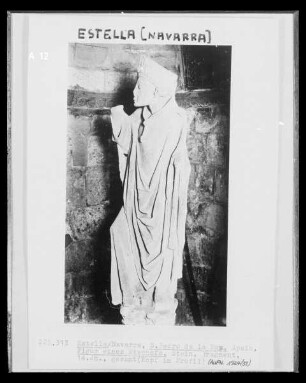 Figur eines Bischofs