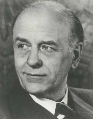 Ernst Hintze (1893-1965; Pianist, Dirigent, Chordirektor an der Staatsoper Dresden)
