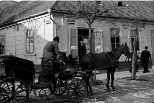 Franzenstal: Droschke vor Gutshof