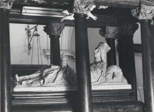Grabmal der Heiligen Hedwig, Figur "Heilige Hedwig", Trebnitz, Polen