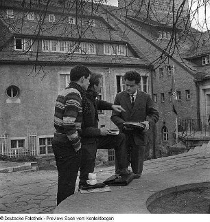 Mathematik-Olympiade auf? Burg Hohnstein