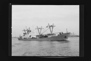 Duburg ex Hoegh Susann (1967), Frachtschiff, Lauter-Elbe-Reederei, Hamburg, Bau-Nr. 490/1207