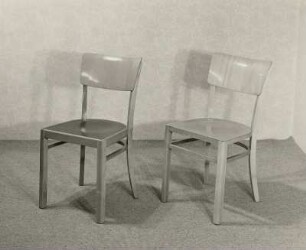 Stuhl : Zwei Stühle (1956)