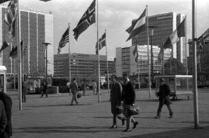 Bremen: Platz vor dem Hauptbahnhof
