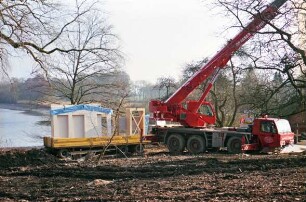 Naturerlebnis Grabau: Baustelle für Seminargebäude: Anlieferung von Bauteilen, 4. März 2009