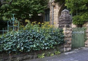 Gartenmauer