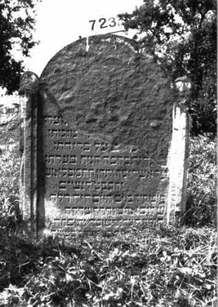 Grabstein 723