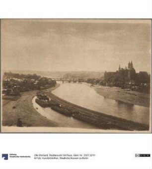 Stadtansicht mit Fluss