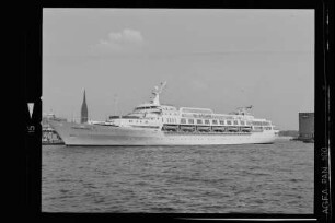 Ocean Princess ex Italia-83 (1967), Ocean Cruise Line (U.K.) Ltd., Nassau