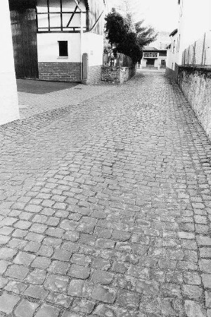 Straßenpflasterung; Gründau, Steinweg