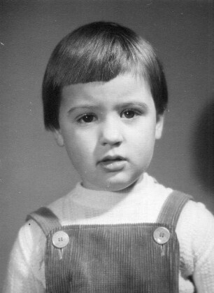 Kinderbilder. Porträt eines kleinen Mädchens