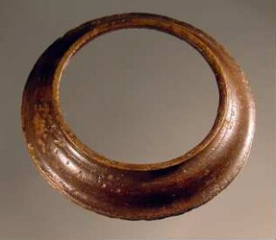 Standring eines Gefäßes, ohne Dekor