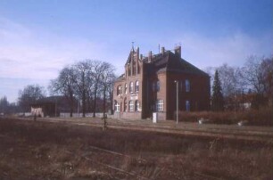 Kummersdorf-Gut Empfangsgebäude Güterschuppen Gleisanlagen