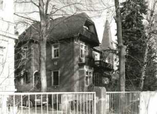 Dresden-Blasewitz, Kretschmerstraße 16. Villa "Muth" (1889?)
