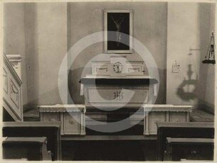 Chor der Hedwigskirche Klopschen mit Altar