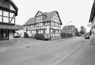 Hofanlage; Baunatal, Bahnhofstraße 6