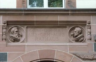 "GEHT DIR RAT AUS GEH AUF'S RATHAUS"