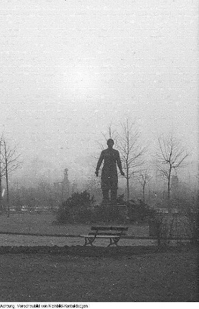 Dresden, Altstadt, Georgplatz, fertig gestellt, 1951