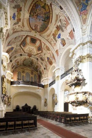 Katholische Kirche Mariä Himmelfahrt und Sankt Maria Magdalena, Maria Kulm, Tschechische Republik