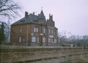 Kummersdorf Gut Empfangsgebäude Bahnsteig