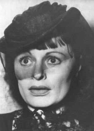 Hamburg. Deutsches Schauspielhaus - Haus Altona. Die Schauspielerin Gisela Collande (1915-1960) als Polly im Stück "Die Dreigroschenoper" von Bertolt Brecht im Jahr 1946.
