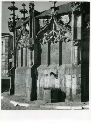 Gotischer Brunnen, Kuttenberg, Tschechien, Böhmen und Mähren