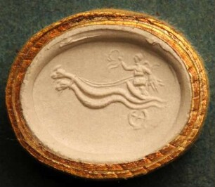 Die Siegesgöttin in einem Wagen, von Drachen gezogen (Daktyliothek, Supplement)