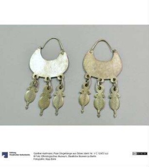 Paar Ohrgehänge aus Silber