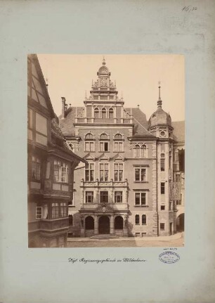 Regierungsgebäude, Hildesheim: Vorderansicht von der Kreuzstraße